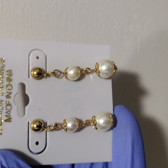 Women's Polished Gold-tone Off-White Beads Design Drop Dangle Earrings, #6 - Picture 4 of 4